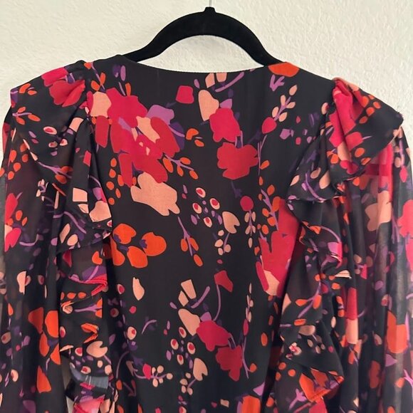 Slate & Willow Floral Midi Wrap Dress - Picture 8 of 9